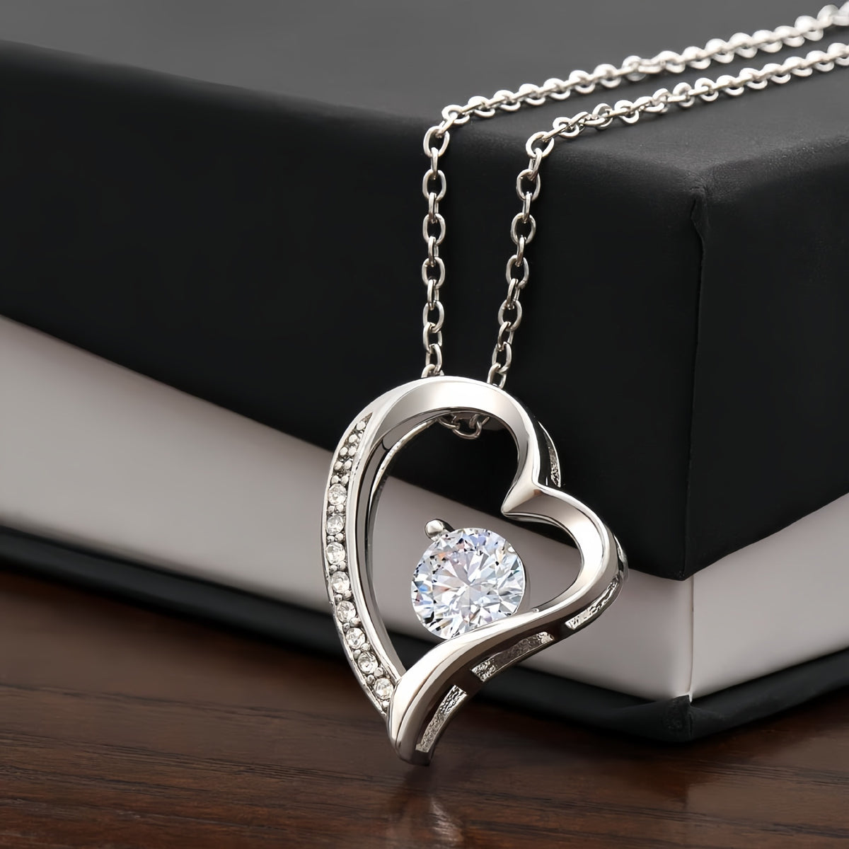Sparkling Heart Zirconia Necklace
