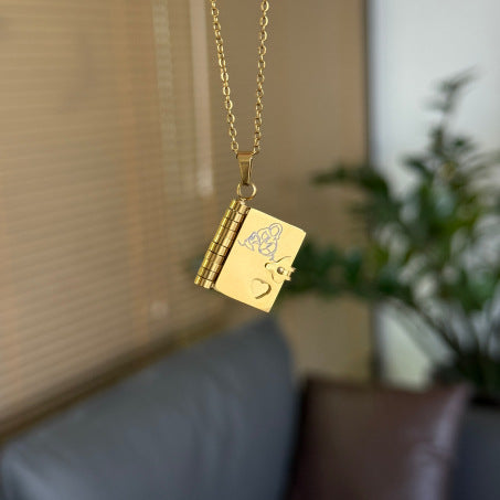 Engravable Heart Geometric Titanium Steel Necklace