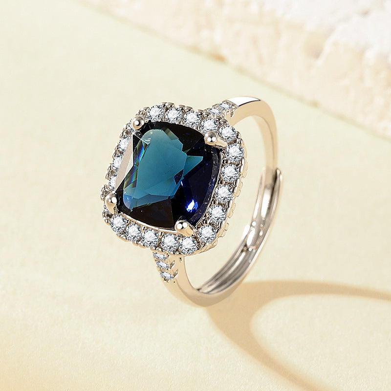 High-End Imitation Diamond Six-Claw Ring